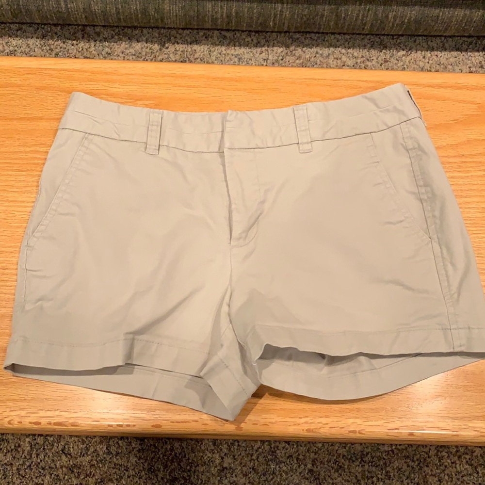 Gap shorts